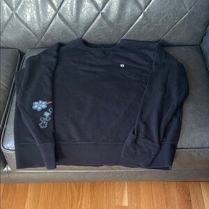 Cult of individuality Men's Black Sweatshirt